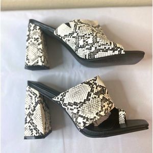 Mid Block Heels Court Shoes Ladies Sandals Head Dress Office Pumps Size 41/9.5